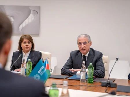 Muxtar Babayev Rusiya Prezidentinin iqlim məsələləri üzrə xüsusi nümayəndəsi ilə görüşüb