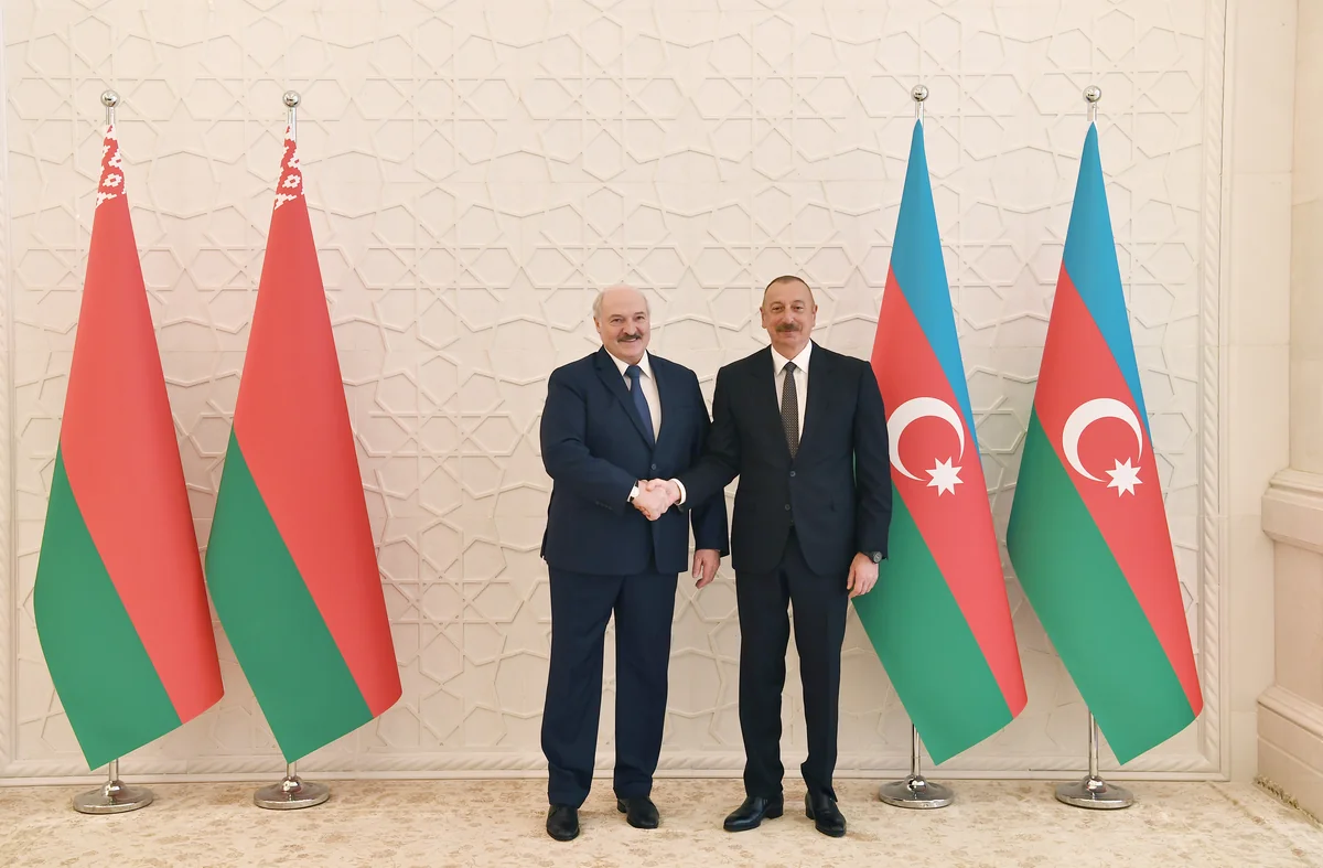 Aleksandr Lukaşenko Prezident İlham Əliyevə zəng edib