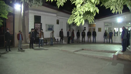 Bakıda “Kəlbəcər” restoranında karantini pozan şəxslər saxlanıldı - VİDEO