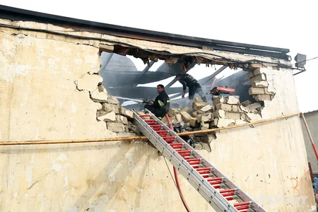 Sədərək Ticarət Mərkəzində baş verən yanğın söndürülüb - YENİLƏNİB - FOTO