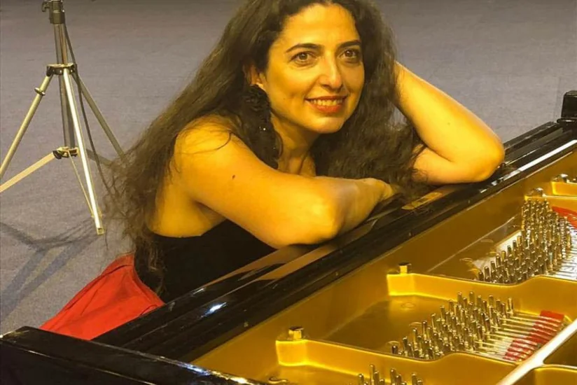 Azərbaycan pianoçusu Fransada sülh günü münasibətilə keçirilən konsertdə çıxış edib - FOTO