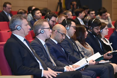 ADA Universitetində Diplomatik Protokol Bələdçisinin təqdimat mərasimi keçirilib - YENİLƏNİB
