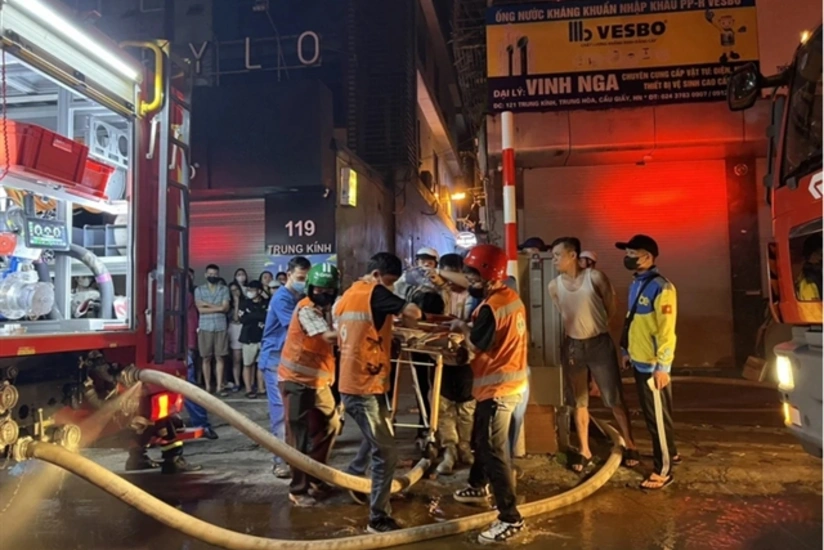 Vyetnamda binada baş verən yanğında azı 14 nəfər ölüb