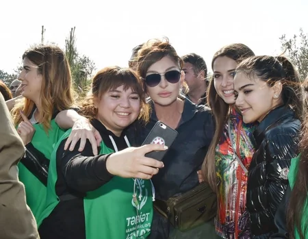 President Ilham Aliyev and first lady Mehriban Aliyeva attended tree-planting campaign in Khatai district, Baku