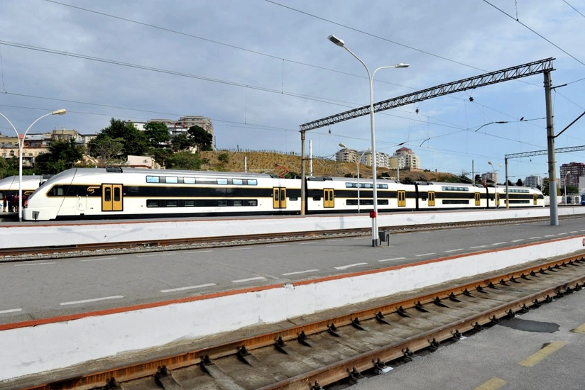 Sabahdan Bakı-Sumqayıt elektrik qatarının hərəkət qrafiki dəyişir