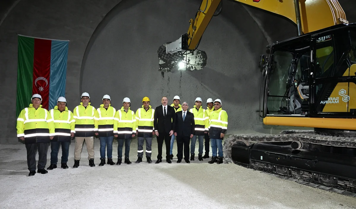 Prezident Əhmədbəyli-Füzuli-Şuşa avtomobil yolunda birinci tunelin açılışında iştirak edib - YENİLƏNİB