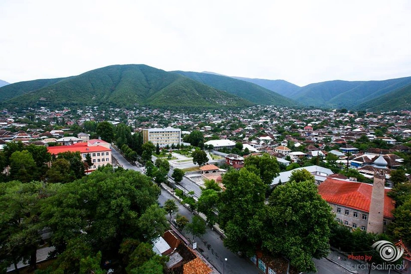 ​​​​​​​Şəki İcra Hakimiyyəti inzibati binasının tikintisinə daha 3 mln manat xərcləyəcək