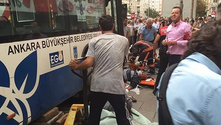 ​Ankarada avtobus qəzası baş verib, 12 nəfər ölüb - ƏLAVƏ OLUNUB