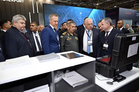 Azerbaijan, Russia discuss prospects for military-technical cooperation