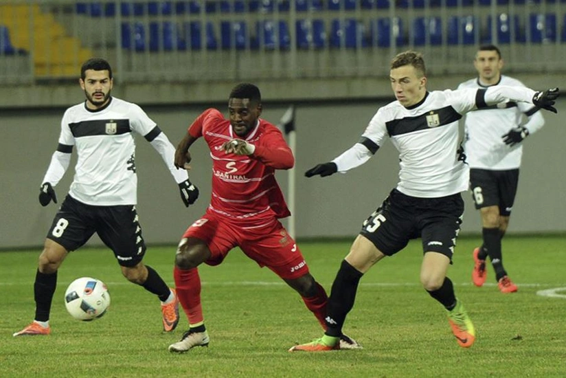 Azərbaycanda oynamış futbolçu Afrika ölkəsinin rəmzi komandasına düşüb