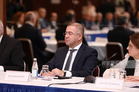 Seçki mübahisələrinin məhkəmə qaydasında həlli mövzusunda seminar-müşavirələrə başlanılıb