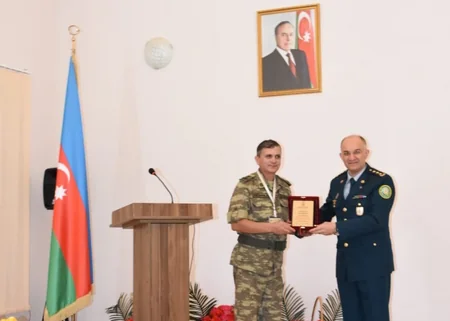 Cocuq Mərcanlıda “Hərbi-səhra döyüş travması simpoziumu və travma kursu” təşkil olunub