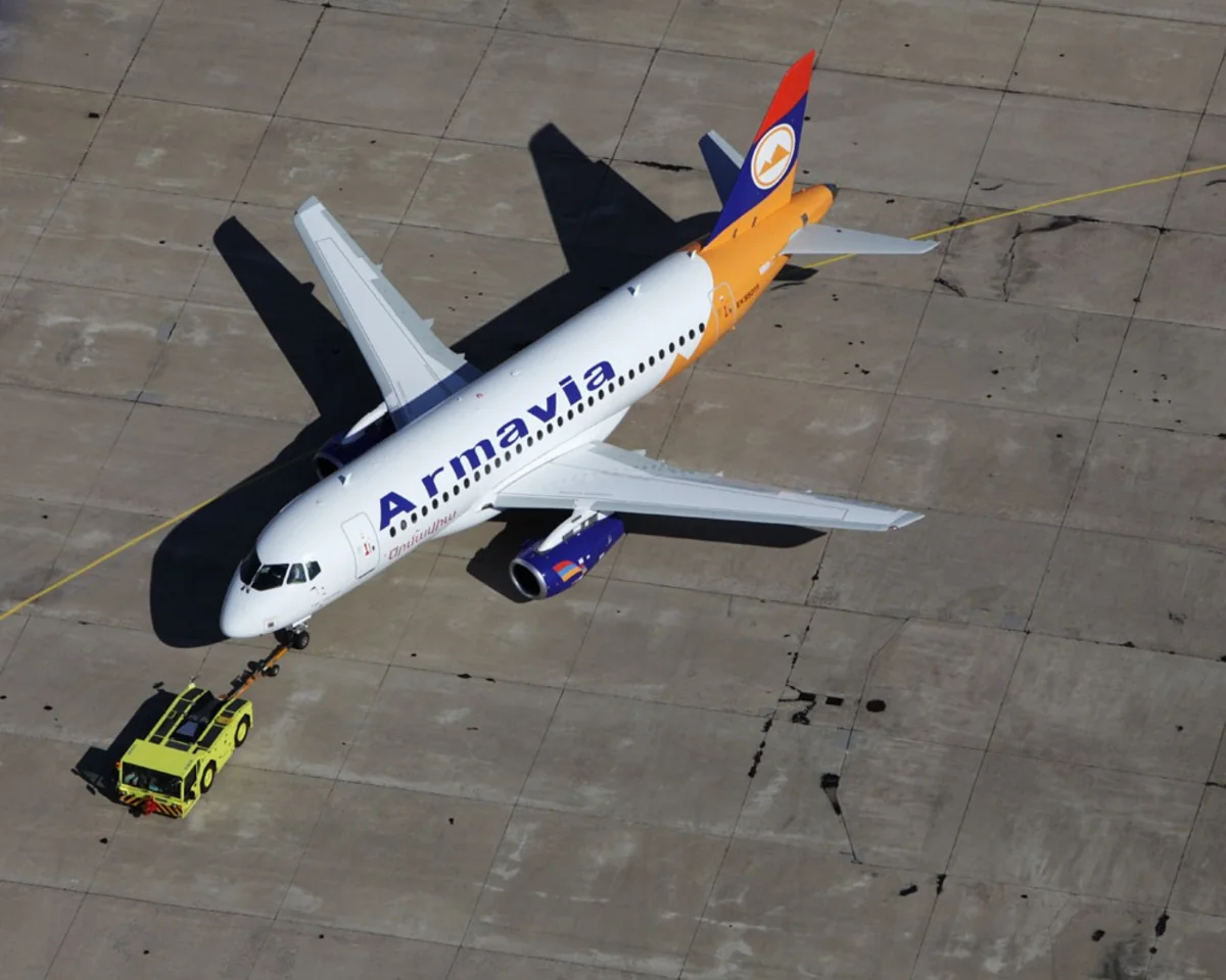 Armenian Airlines suspended from operating flights for 6 months