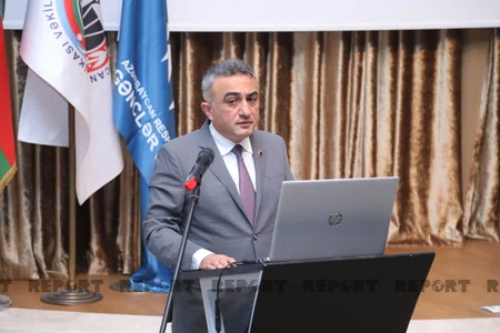 Vəkil olmaq istəyirəm” adlı yay məktəbi keçirilir