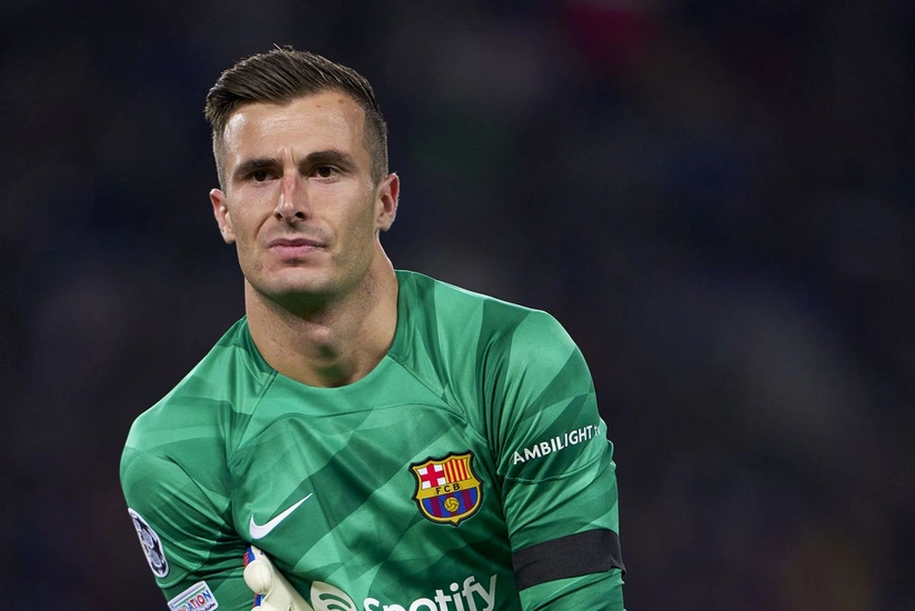 Barselona qapıçısı ilə yollarını ayıracaq