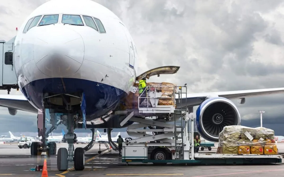 International air cargo transportation down by over 20% in Azerbaijan