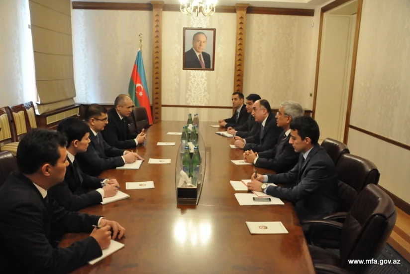 Elmar Məmmədyarov Türkmənistan universitetinin rektorunu qəbul edib