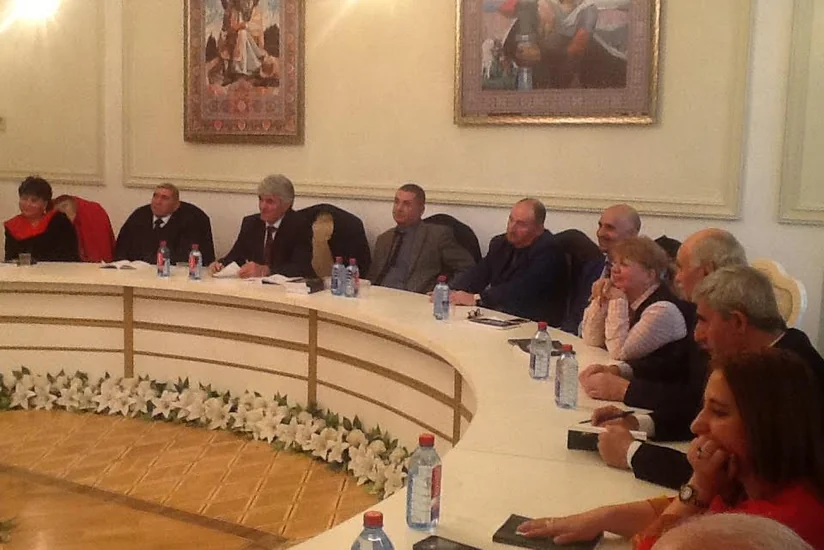 “Ömür məndən inciməsin” kitabının təqdimatı keçirilib