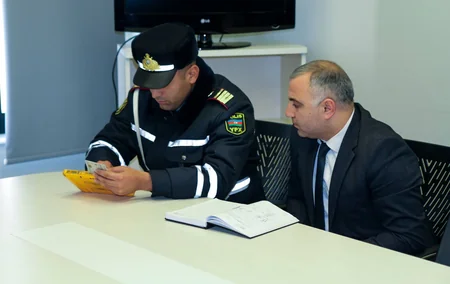 BNA yol hərəkətini pozan sürücü ilə bağlı məlumatları Yol Polisinə təqdim edib