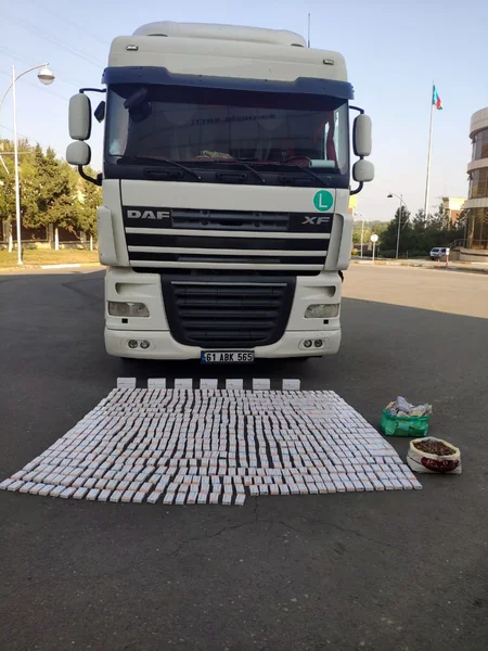 Gömrük dərman preparatlarının ölkəyə qanunsuz keçirilməsinin qarşısını alıb