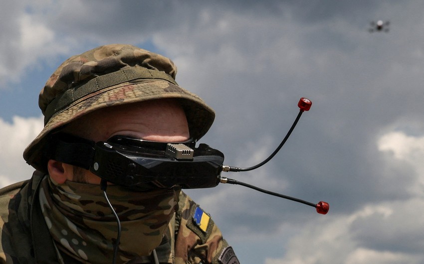 Foreign Policy: Ukrayna sursat çatışmazlığı səbəbindən getdikcə daha çox FPV-dronlara bel bağlayır