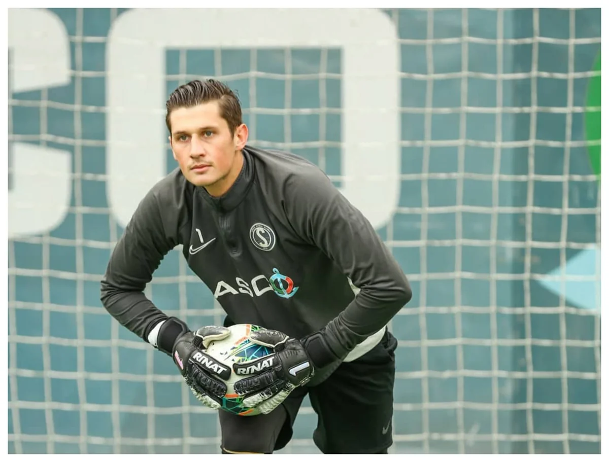 Səbaildən ayrılan qapıçı Norveç klubuna keçir