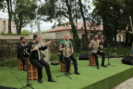 Şuşada “Muğam aləmi” 6-сı Beynəlxalq Musiqi Festivalının konsert proqramı olub