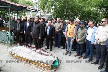 Xalq artisti Vaqif Əsədov dəfn edilib - YENİLƏNİB-2