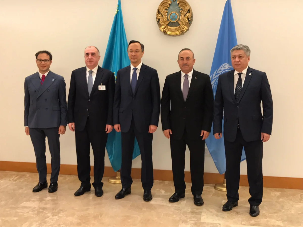 TDƏŞ Xarici İşlər Nazirlərinin qeyri-rəsmi iclası keçirilib