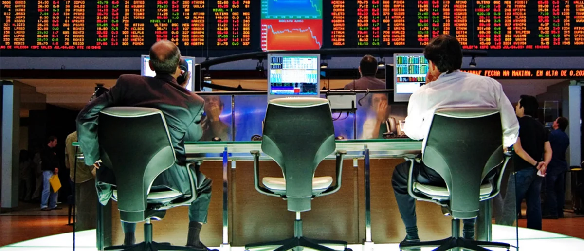 Qlobal səhm bazarına maraq azalır