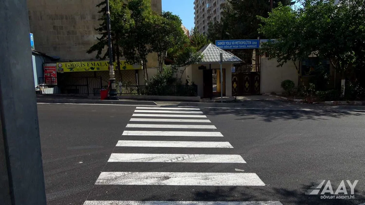 Bakının Firdovsi Məmmədov küçəsi təmir edilib