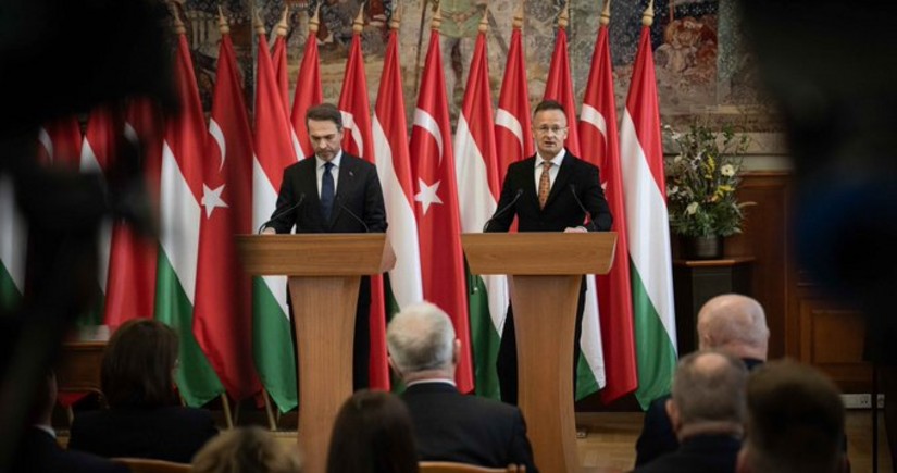 Macarıstan və Türkiyə neft və qaz yataqlarının kəşfiyyatı üçün birgə müəssisə yaradır
