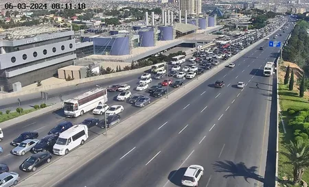 Bakının bir sıra yollarında tıxac müşahidə olunur