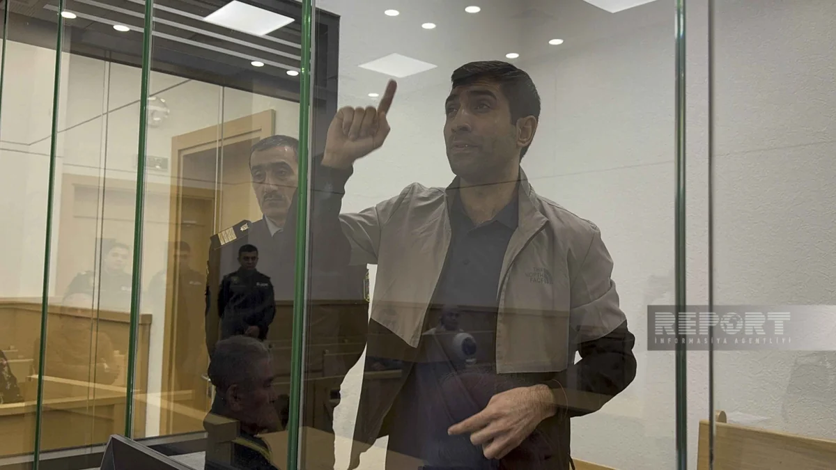Həyat yoldaşı və körpə qızını öldürməkdə təqsirləndirilən şəxsə ömürlük həbs cəzası verilib