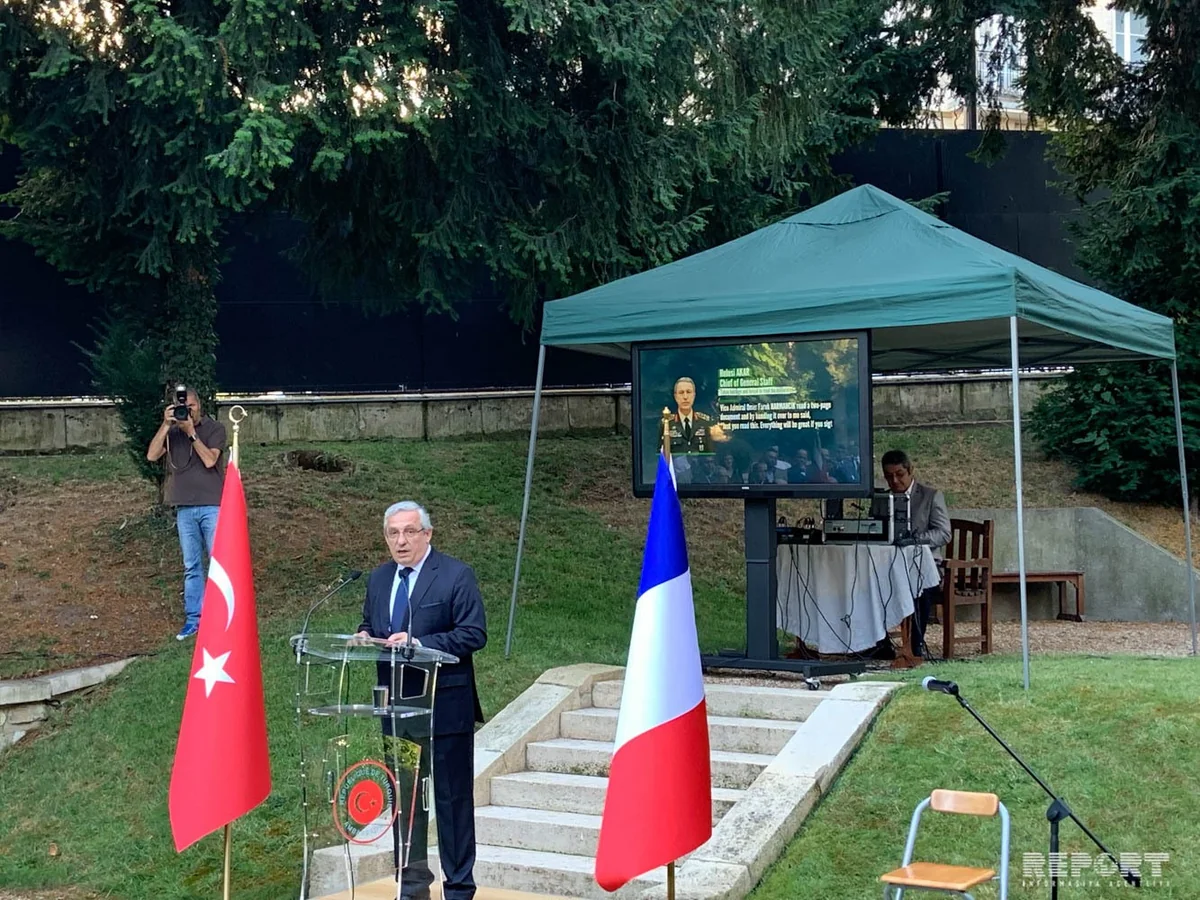 People killed in Turkey coup attempt commemorated in France