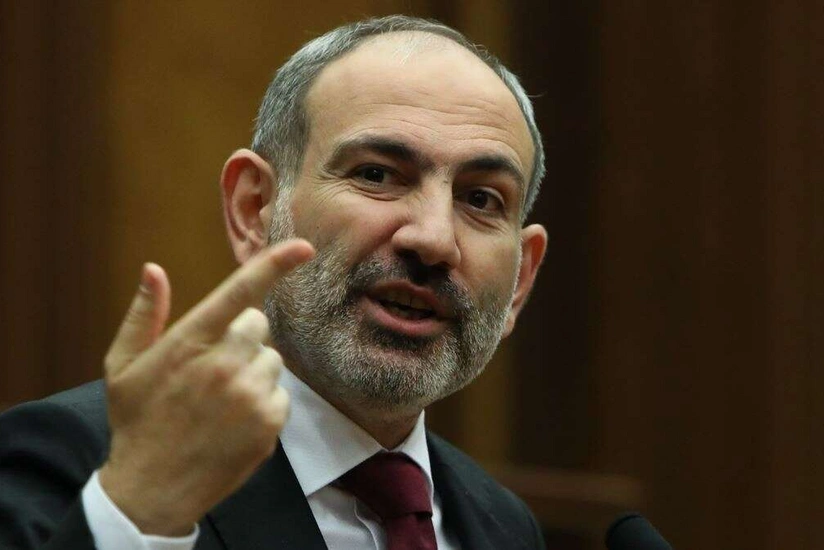 Paşinyan onun avtomobil kortejini saxlayanların sərt cəzalandırılmasını tələb edib