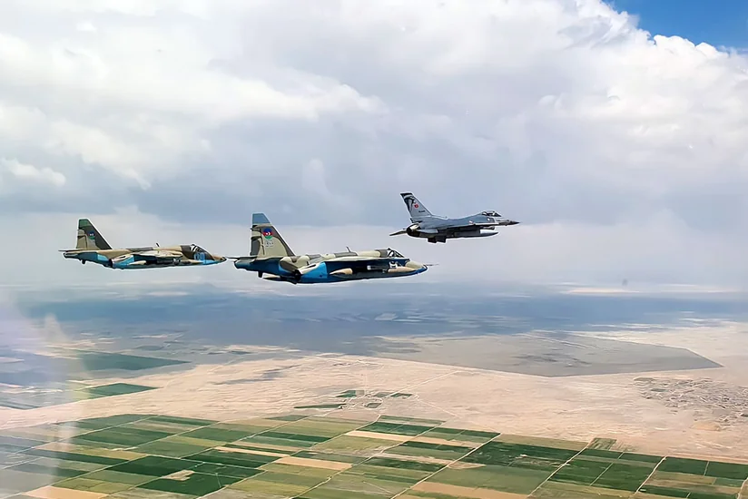 Азербайджанские пилоты успешно выполнили задачи на учениях Анатолийский орел - 2022