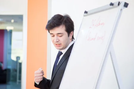 ​Baku Business Factory-də “Startap və Vergi Tənzimləməsi” mövzusunda seminar təşkil edilib