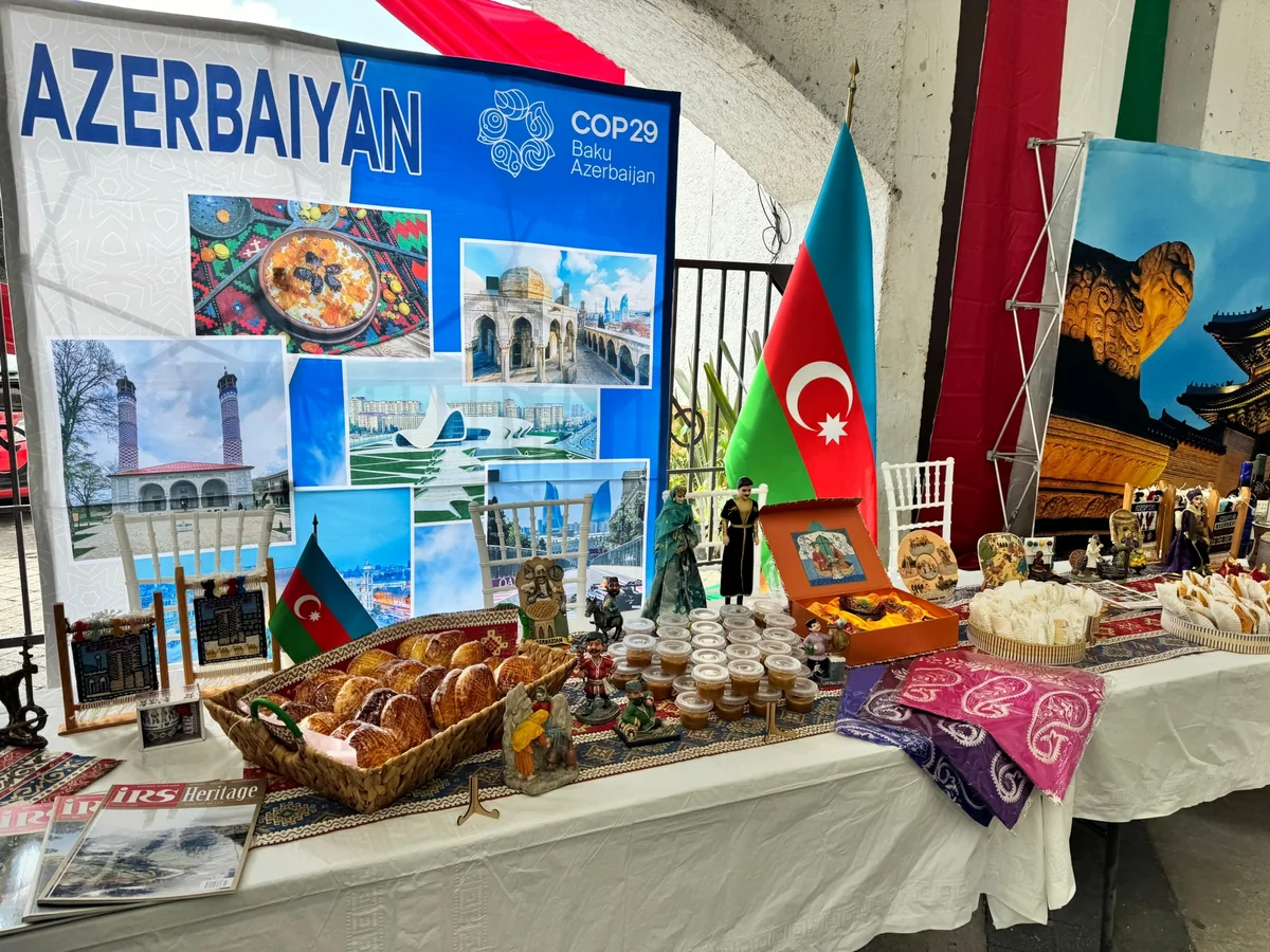 Mexikonun tarixi arenasında Azərbaycan mədəniyyəti təqdim olunub