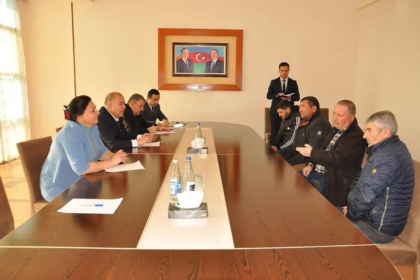 Naxçıvan MR Baş nazirinin birinci müavini Sədərəkdə vətəndaşların qəbulunu keçirib