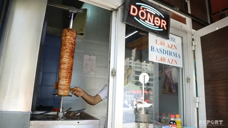 Bilmirəm bu dönər eşşək ətindəndir, yoxsa at... - VİDEOREPORTAJ
