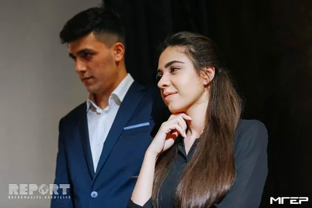 Азербайджанские и российские студенты приняли участие в парламентских дебатах