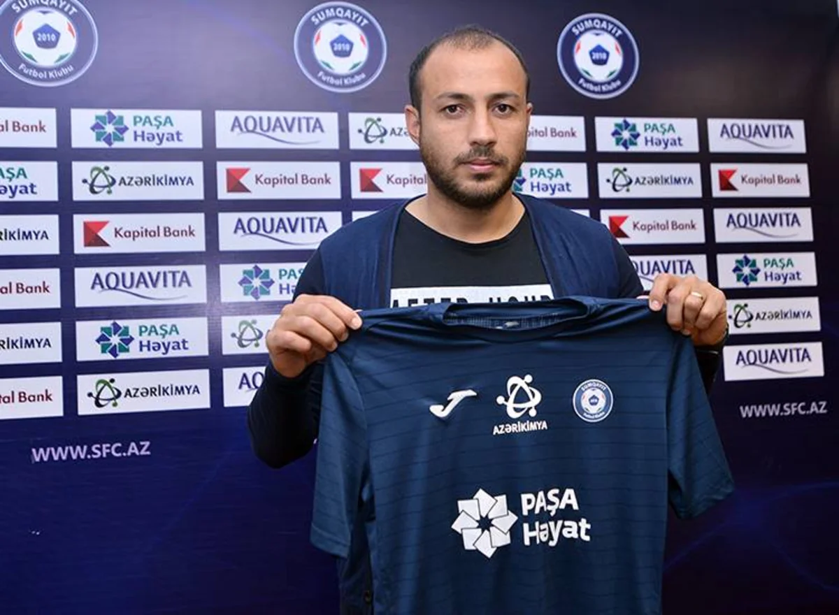 “Sumqayıt” klubu “Kəpəz” komandasının kapitanı ilə müqavilə bağlayıb