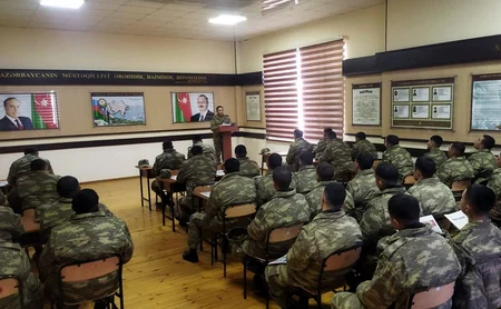 Azərbaycan Ordusunda Konstitusiya Günü münasibətilə silsilə tədbirlər keçirilib