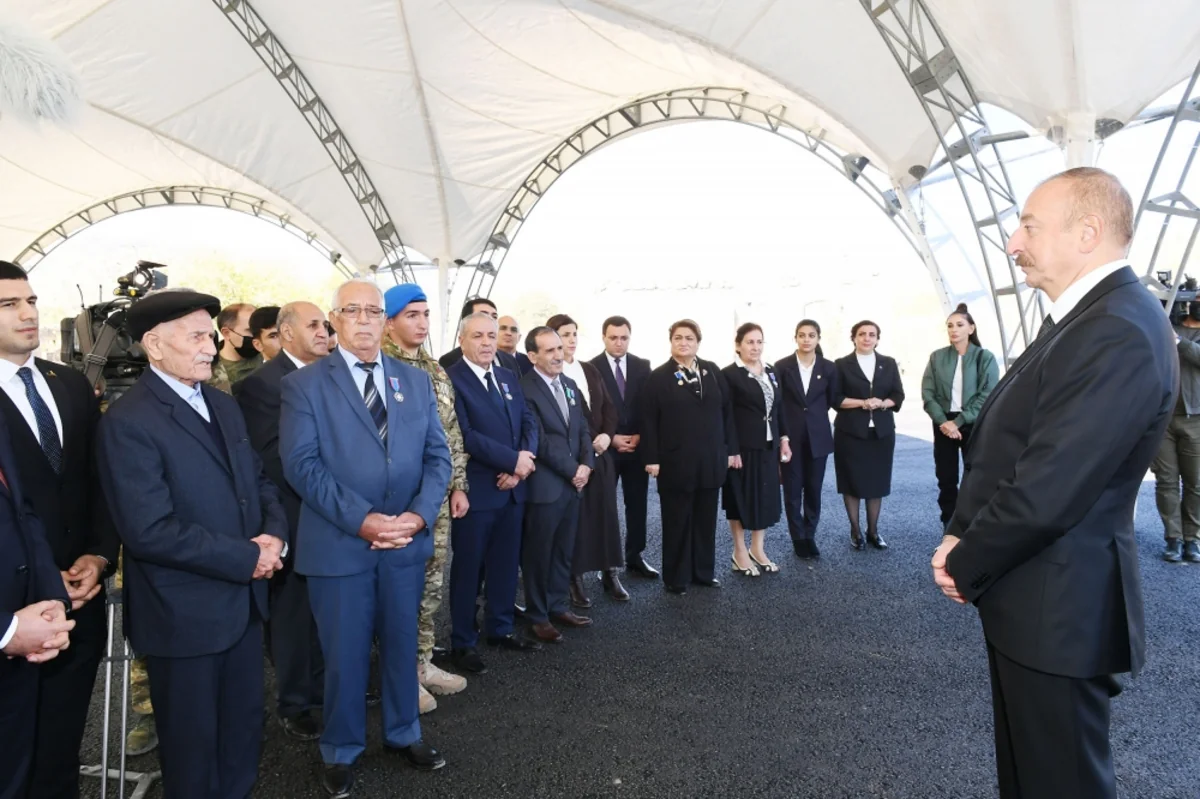 İlham Əliyev və Mehriban Əliyeva Qubadlı ictimaiyyətinin nümayəndələrilə görüşüblər