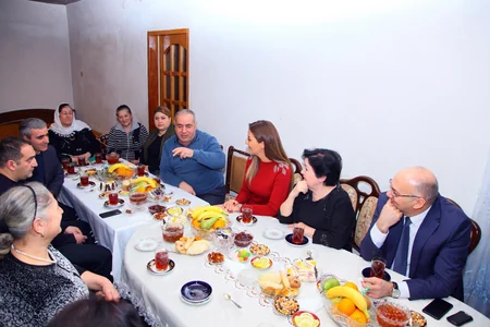 Deputatlığa namizəd Könül Nurullayeva növbəti görüşlərini keçirib - FOTO