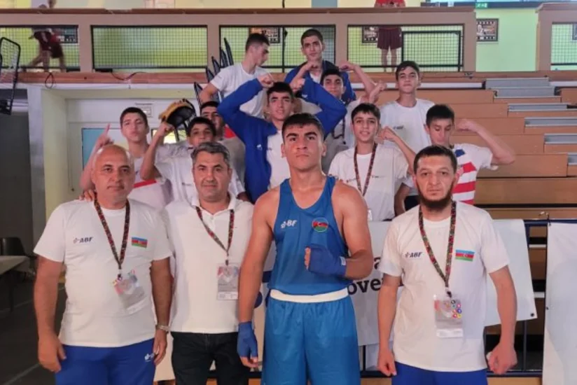 Азербайджанские боксеры вышли в финал чемпионата Европы