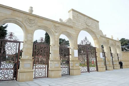 Biləcəri qəsəbəsindəki park əsaslı təmir olunub