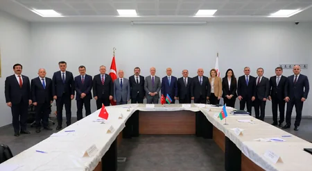 Azerbaijani minister explores co-op with Turkish Council of Higher Education chairman