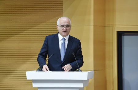 Prezident İlham Əliyevin sədrliyi ilə Yevlaxda qeyri-neft ixracatçılarının respublika müşavirəsi keçirilib - YENİLƏNİB-2